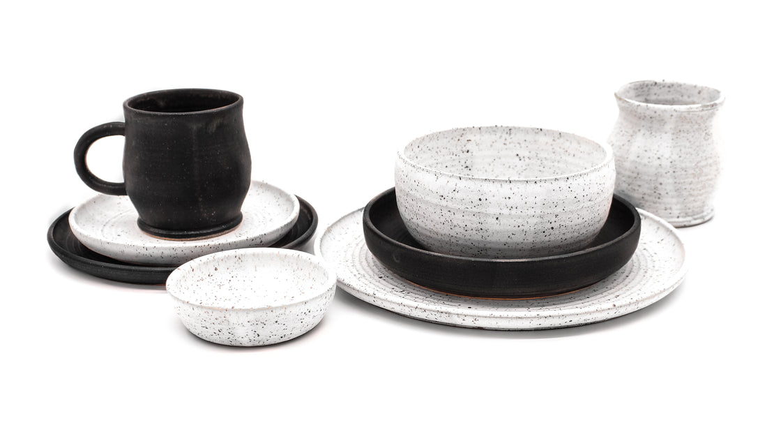 Dalmatian | Deluxe Place Setting (8-Piece)